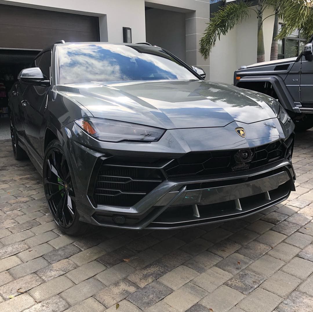 Flawless Mobile Detailing — Luxury & Exotics in South Florida